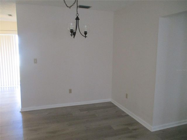 1304 LAMBDETH COURT, Sun City Center, FL 33573