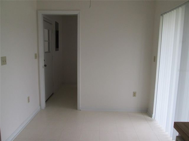 1304 LAMBDETH COURT, Sun City Center, FL 33573