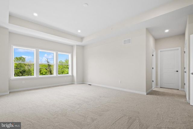 217 RIVER TRAIL CIR, King Of Prussia, PA 19406