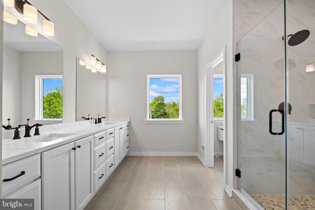 217 RIVER TRAIL CIR, King Of Prussia, PA 19406