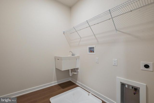 217 RIVER TRAIL CIR, King Of Prussia, PA 19406