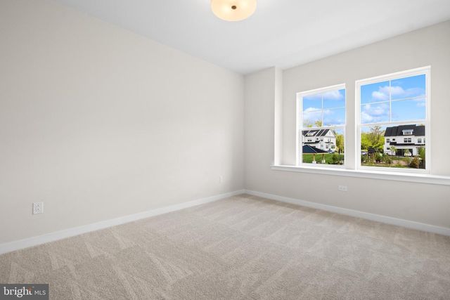 217 RIVER TRAIL CIR, King Of Prussia, PA 19406