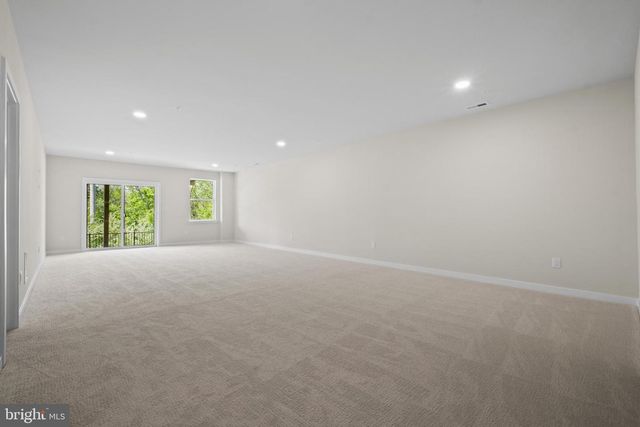 217 RIVER TRAIL CIR, King Of Prussia, PA 19406