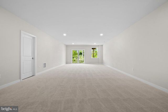 217 RIVER TRAIL CIR, King Of Prussia, PA 19406