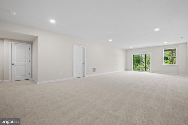 217 RIVER TRAIL CIR, King Of Prussia, PA 19406