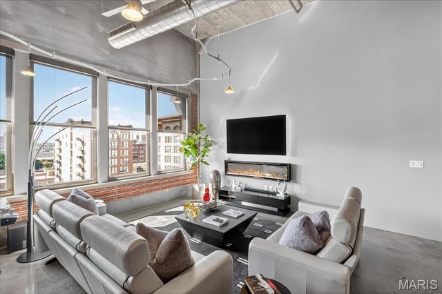 1635 Washington Avenue 901, St Louis, MO 63103