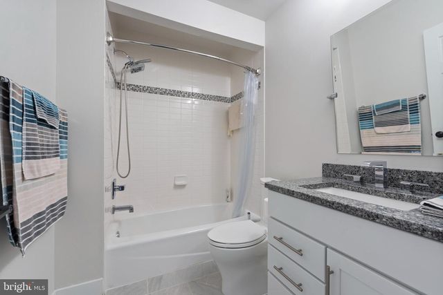 922 S STREEPER ST, Baltimore, MD 21224