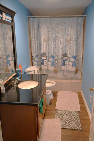 634 S Paloma Drive, Rosharon, TX 77583