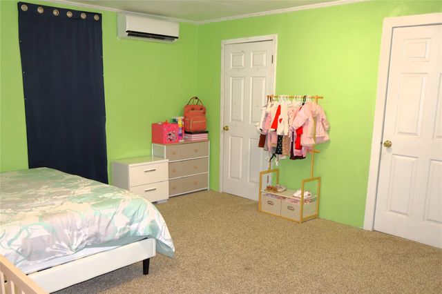 634 S Paloma Drive, Rosharon, TX 77583