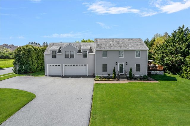 136 Corporate Place, Middletown, RI 02842