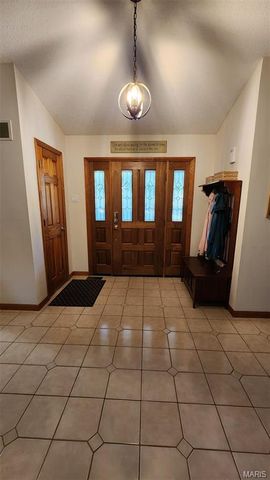25532 Southwind Road, Warrenton, MO 63383