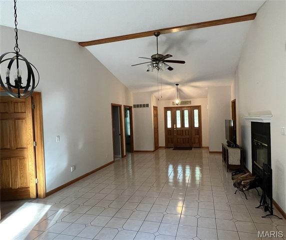 25532 Southwind Road, Warrenton, MO 63383