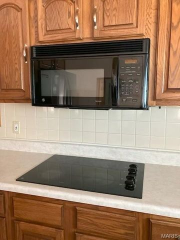 25532 Southwind Road, Warrenton, MO 63383