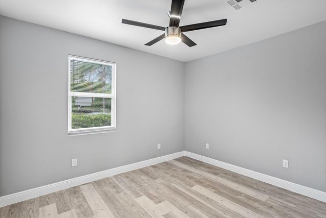 510 56th Street, West Palm Beach, FL 33407