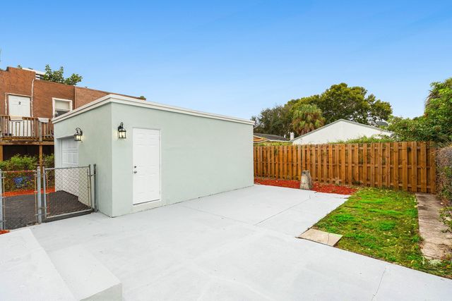 510 56th Street, West Palm Beach, FL 33407