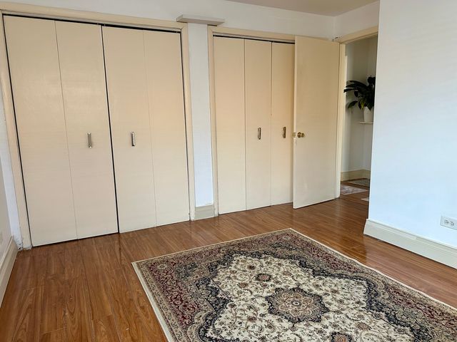 8518 W Rascher Avenue 2, Chicago, IL 60656