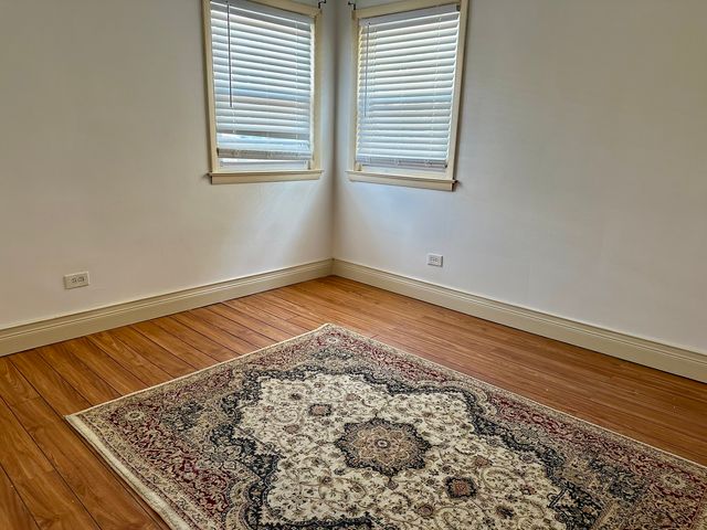 8518 W Rascher Avenue 2, Chicago, IL 60656