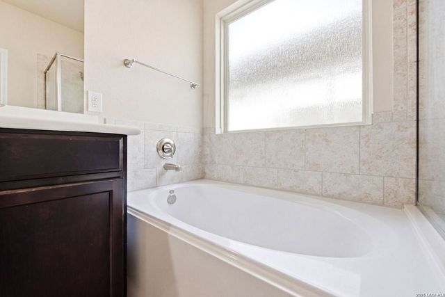 6012 Akin Song, San Antonio, TX 78261