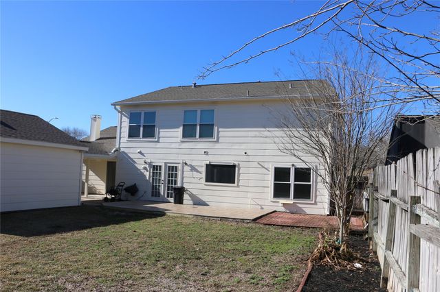 458 Woodrail Drive, Webster, TX 77598