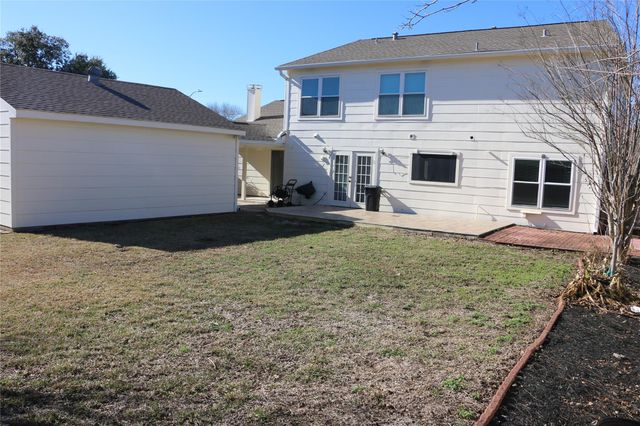 458 Woodrail Drive, Webster, TX 77598