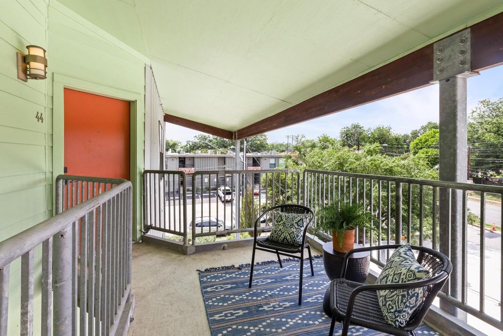 1807 Poquito ST 44, Austin, TX 78702