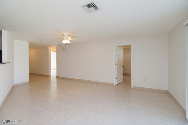 615 108th AVE N, Naples, FL 34108