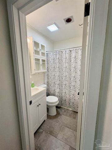 326 W Sunset Ave, Pensacola, FL 32507