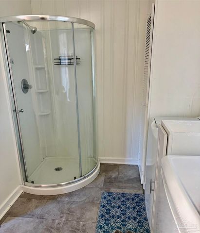 326 W Sunset Ave, Pensacola, FL 32507