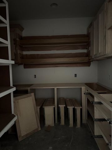 5609 E County Rd 95, Midland, TX 79706