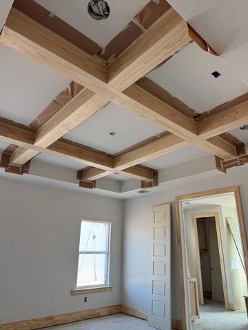 5609 E County Rd 95, Midland, TX 79706