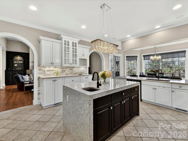 1779 8th Street Drive NW, Hickory, NC 28601