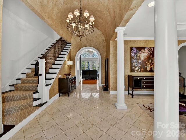 1779 8th Street Drive NW, Hickory, NC 28601