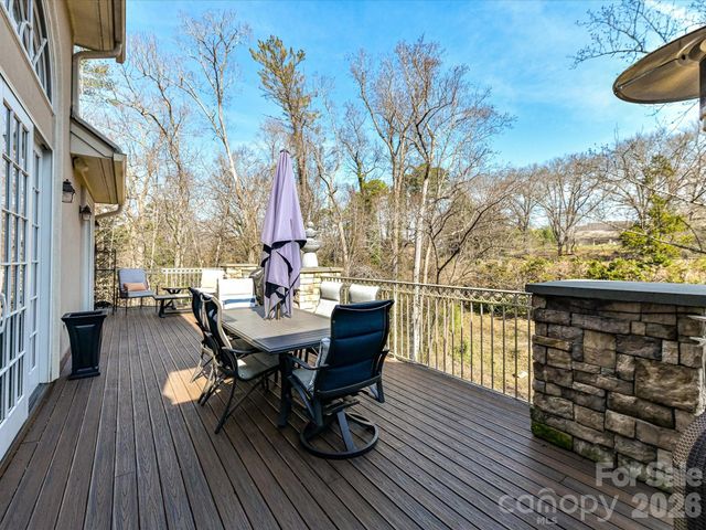 1779 8th Street Drive NW, Hickory, NC 28601