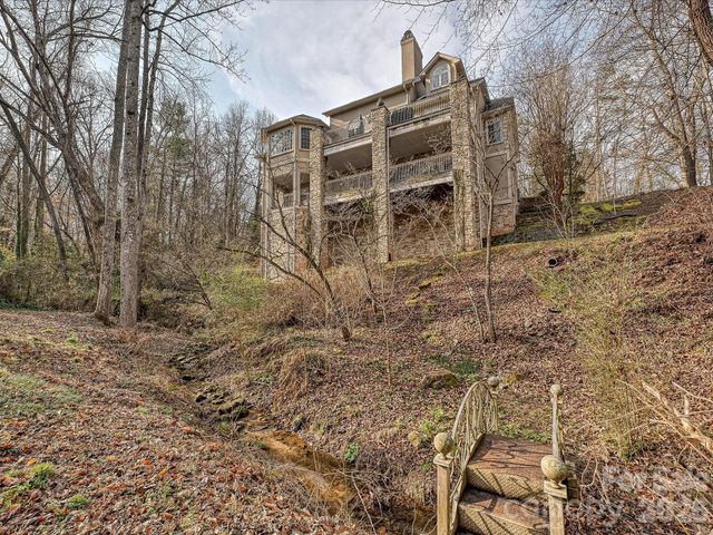 1779 8th Street Drive NW, Hickory, NC 28601