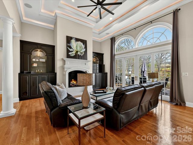 1779 8th Street Drive NW, Hickory, NC 28601