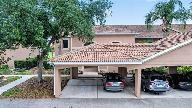915 FAIRWAYCOVE LANE 101, Bradenton, FL 34212