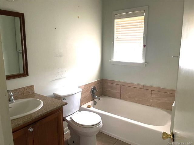 311 W Lee Street, Sulphur, LA 70663