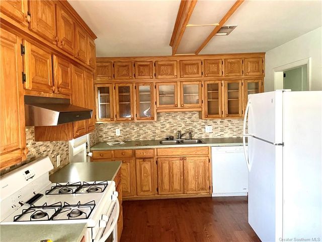 311 W Lee Street, Sulphur, LA 70663