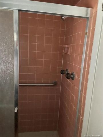 311 W Lee Street, Sulphur, LA 70663