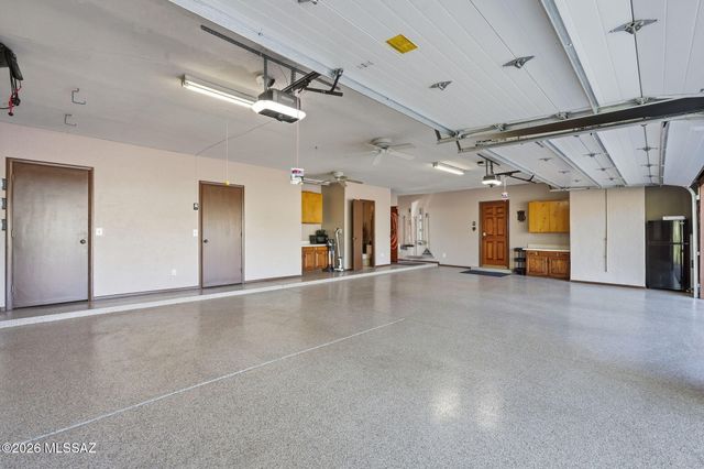 3901 N Rio Verde Vista Drive, Tucson, AZ 85750
