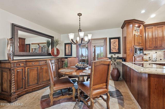3901 N Rio Verde Vista Drive, Tucson, AZ 85750