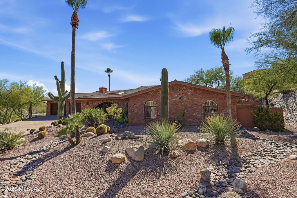3901 N Rio Verde Vista Drive, Tucson, AZ 85750