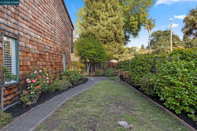 417 Westcliffe Pl, Walnut Creek, CA 94597