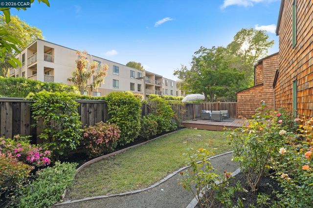 417 Westcliffe Pl, Walnut Creek, CA 94597