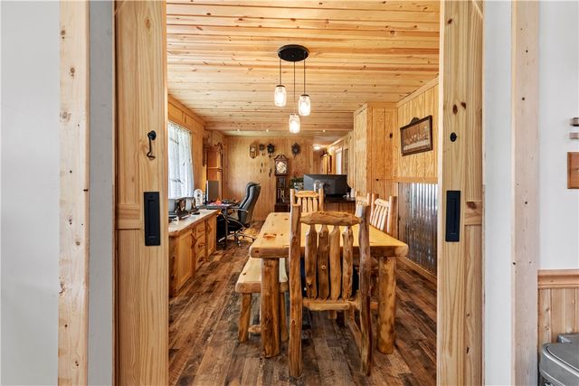 89 Creekview Road, Harrison, AR 72601