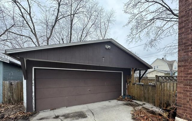 58 CHAMPION AVENUE, Fond Du Lac, WI 54935