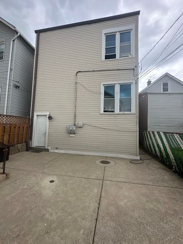 10634 S Avenue O, Chicago, IL 60617