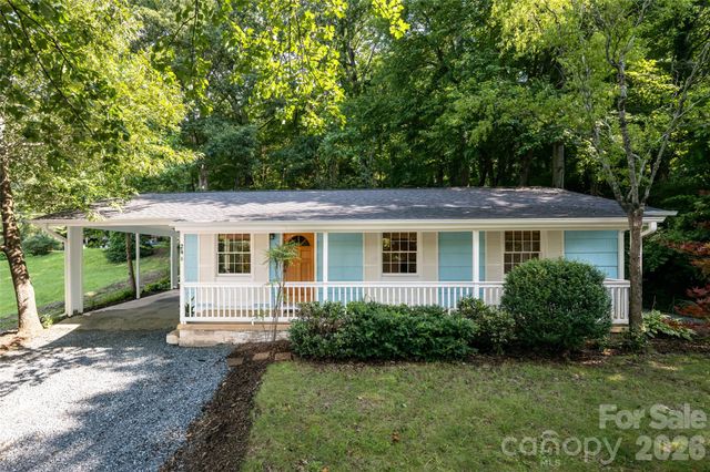 246 North Fork Road, Black Mountain, NC 28711