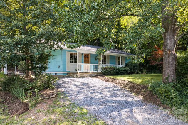 246 North Fork Road, Black Mountain, NC 28711