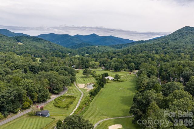 246 North Fork Road, Black Mountain, NC 28711